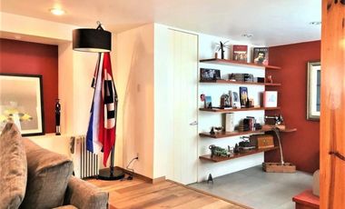 La Presilla, Casa de tres niveles, en venta