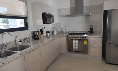 Casa Nueva en Venta en Del Arbol, Torreon, Coahuila.