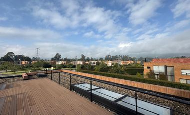 Venta casa en Refugio del Valle, La Calera.
