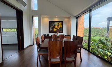 Venta casa en Refugio del Valle, La Calera.