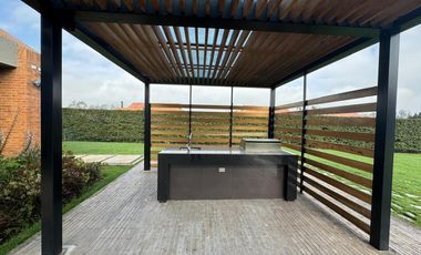 Venta casa en Refugio del Valle, La Calera.