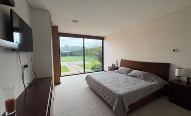 Venta casa en Refugio del Valle, La Calera.