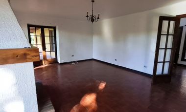 Venta Casa Patronal  5 Dorm  3 baños