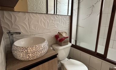 LOS HELECHOS, LOMAS COLORADAS