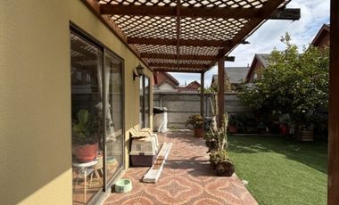 LOS HELECHOS, LOMAS COLORADAS