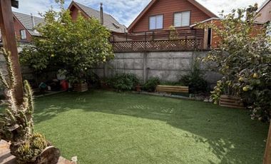 LOS HELECHOS, LOMAS COLORADAS