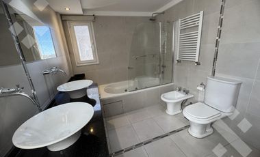 Venta de piso nivel gerencial en Neuquén - Edificio Los Teros