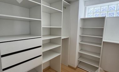 Venta de piso nivel gerencial en Neuquén - Edificio Los Teros