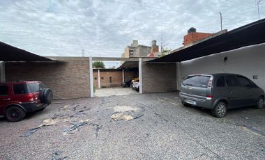 Terreno Locales comerciales cocheras a la venta en Sarandi Avellaneda