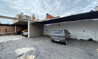 Terreno Locales comerciales cocheras a la venta en Sarandi Avellaneda
