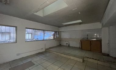 SE ARRIENDA GRAN OFICINA CON 9 PRIVADOS (CÓD. 501)