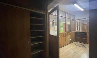 SE ARRIENDA GRAN OFICINA CON 9 PRIVADOS (CÓD. 501)