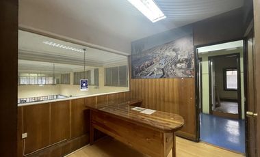 SE ARRIENDA GRAN OFICINA CON 9 PRIVADOS (CÓD. 501)