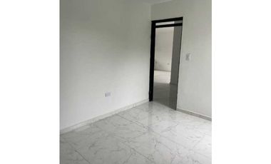 APARTAMENTO EN EXCELENTE SECTOR DEL BOSQUE EN ALQUILER,