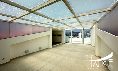 Penthouse en Venta, en Residencial del Bosque II