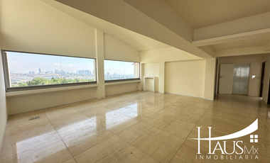 Penthouse en Venta, en Residencial del Bosque II