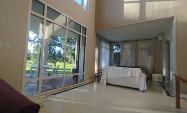 Casa Al Golf 4 Dormitorios, reciclada excelente Oportunidad !!