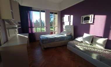Casa Al Golf 4 Dormitorios, reciclada excelente Oportunidad !!