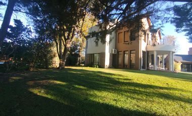 Casa Al Golf 4 Dormitorios, reciclada excelente Oportunidad !!