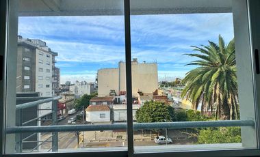 VENTA DEPTO 2 AMB/ MONOAMB MODERNO EDIF ZONA COMERCIAL PTE SAAVEDRA