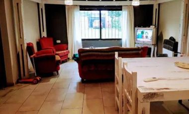 Casa en venta - 3 dormitorios 1 baño - Cochera - 1000 mts2 - Villa Elisa