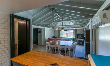 Casa en venta - 3 dormitorios 1 baño - Cochera - 1000 mts2 - Villa Elisa