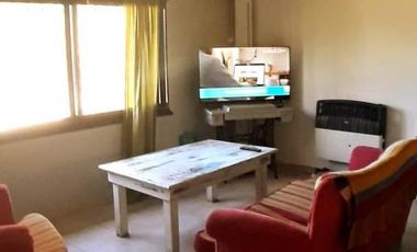 Casa en venta - 3 dormitorios 1 baño - Cochera - 1000 mts2 - Villa Elisa