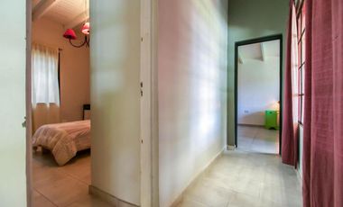 Casa en venta - 3 dormitorios 1 baño - Cochera - 1000 mts2 - Villa Elisa