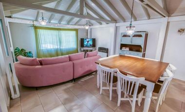 Casa en venta - 3 dormitorios 1 baño - Cochera - 1000 mts2 - Villa Elisa