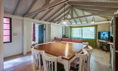Casa en venta - 3 dormitorios 1 baño - Cochera - 1000 mts2 - Villa Elisa