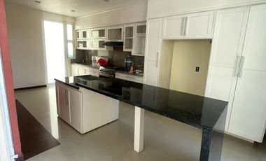 Casa en renta Puerta de Hierro