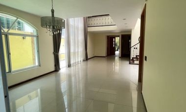 Casa en renta Puerta de Hierro