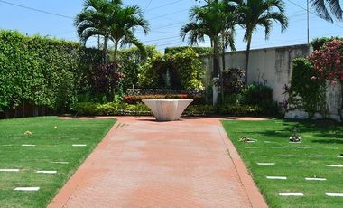 Lote Exequial, Parque de la Paz Aurora en venta  EliMo