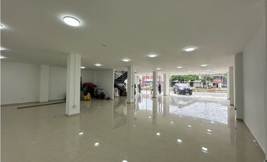 ALQUILER- VENTA - EDIFICIO ESQUINERO 638M2 - EUCARISTICO
