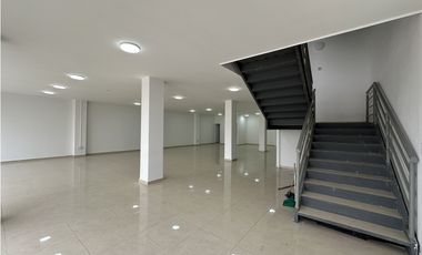 ALQUILER- VENTA - EDIFICIO ESQUINERO 638M2 - EUCARISTICO
