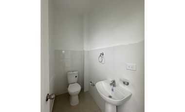 ALQUILER- VENTA - EDIFICIO ESQUINERO 638M2 - EUCARISTICO