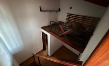 PH en venta en calle 164 entre 20 y 21. Berisso