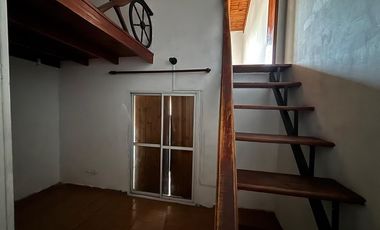 PH en venta en calle 164 entre 20 y 21. Berisso