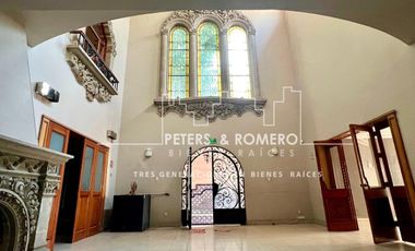 Casa con Uso de Suelo de Oficinas en Polanco