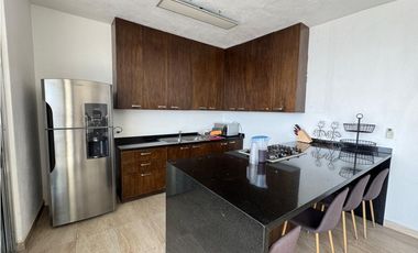 CASA EN VENTA CON VISTA AL LAGO TEQUES “AG