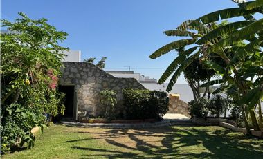 CASA EN VENTA CON VISTA AL LAGO TEQUES “AG