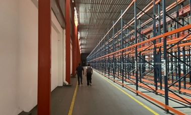 **Oportunidad de Alquiler: Bodega en el Norte de Guayaquil**