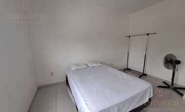Se Vende amplia Casa modelo OKUME en Paseo los Olivos, Playa del Carmen