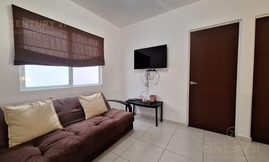 Se Vende amplia Casa modelo OKUME en Paseo los Olivos, Playa del Carmen