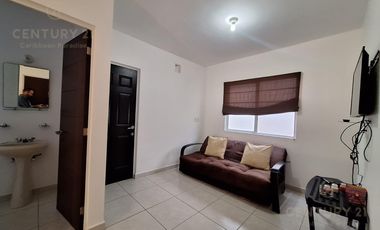 Se Vende amplia Casa modelo OKUME en Paseo los Olivos, Playa del Carmen