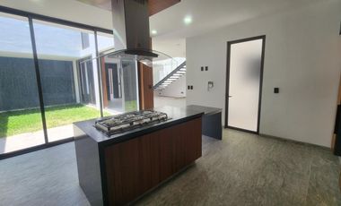 Casa en Venta en Álamos Tres Marías con Casa Club