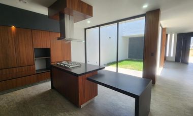 Casa en Venta en Álamos Tres Marías con Casa Club