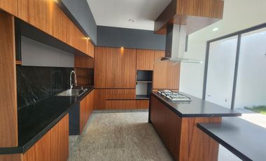 Casa en Venta en Álamos Tres Marías con Casa Club