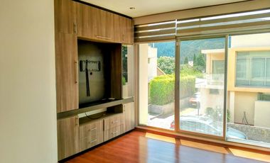 Casa de Venta Independiente en Conjunto Los Chillos Sector. Mirasierra