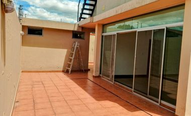 Casa de Venta Independiente en Conjunto Los Chillos Sector. Mirasierra